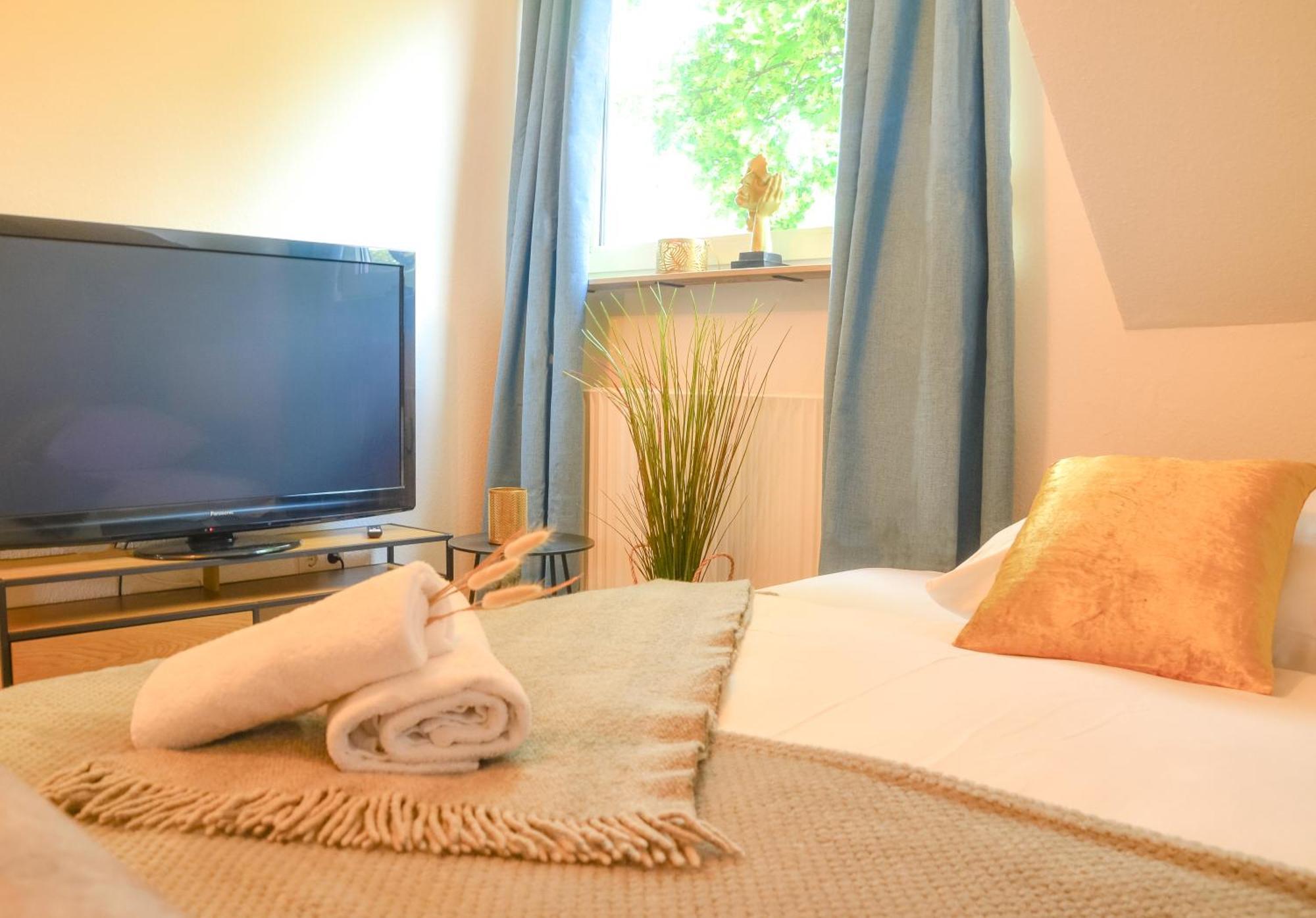 Milpau Buer 2 - Modernes Apartment Mit Queensize-Bett, Netflix, Nespresso, Waschmaschine & Smart Tv Gelsenkirchen Exteriör bild