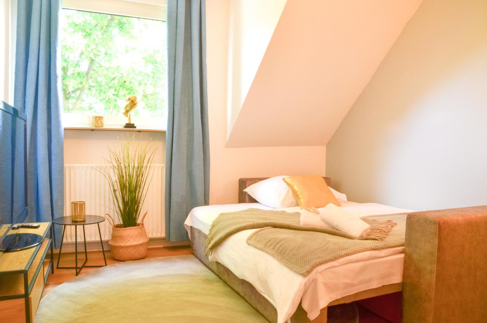 Milpau Buer 2 - Modernes Apartment Mit Queensize-Bett, Netflix, Nespresso, Waschmaschine & Smart Tv Gelsenkirchen Exteriör bild